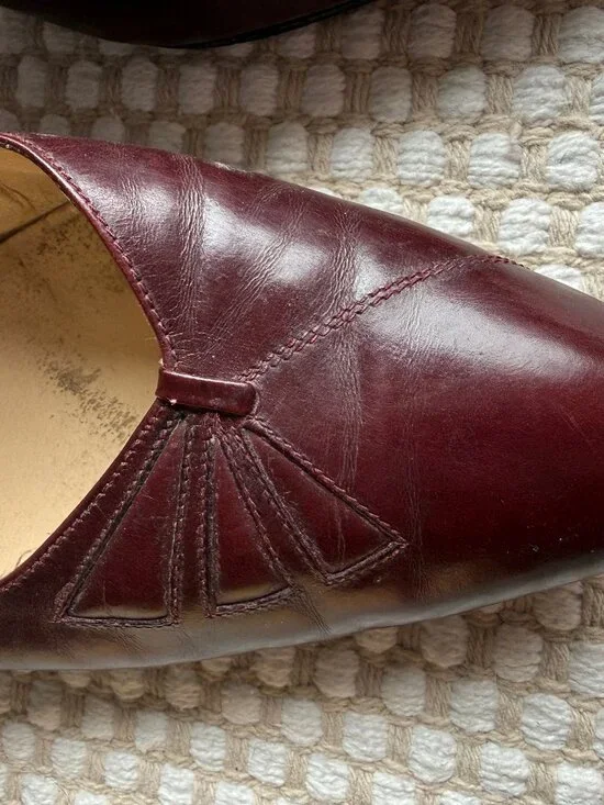 Salvatore Ferragamo | Vintage Burgundy Brown Slingback Heels - Picture 4 of 13